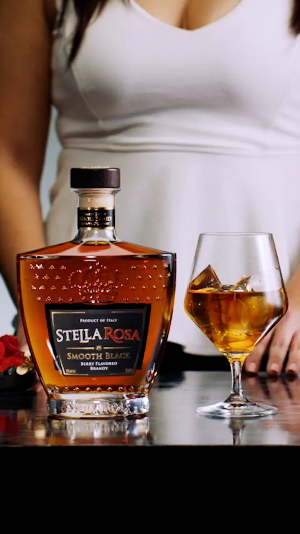 Stella Rosa — still 22