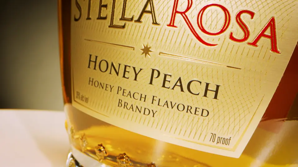 Stella Rosa — still 5