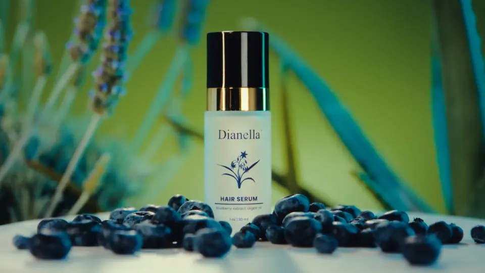 DIANELLA — still 1